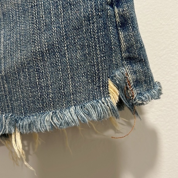 𝅺hollister Jean Skirt Distressed Mini Skirt size 11 - Picture 4 of 8